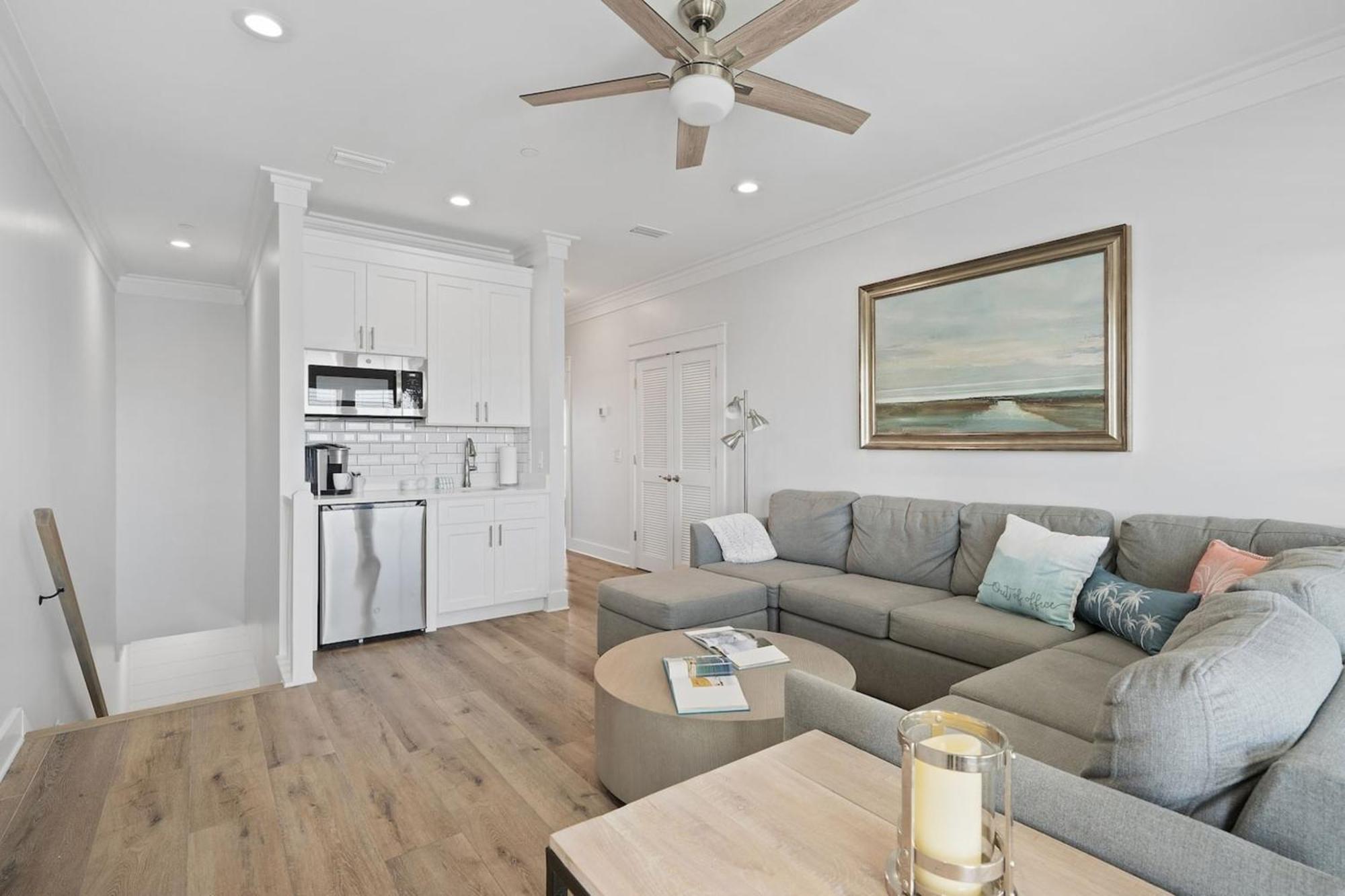 Modern House With Pool Access Near The Beach! Panama City Beach