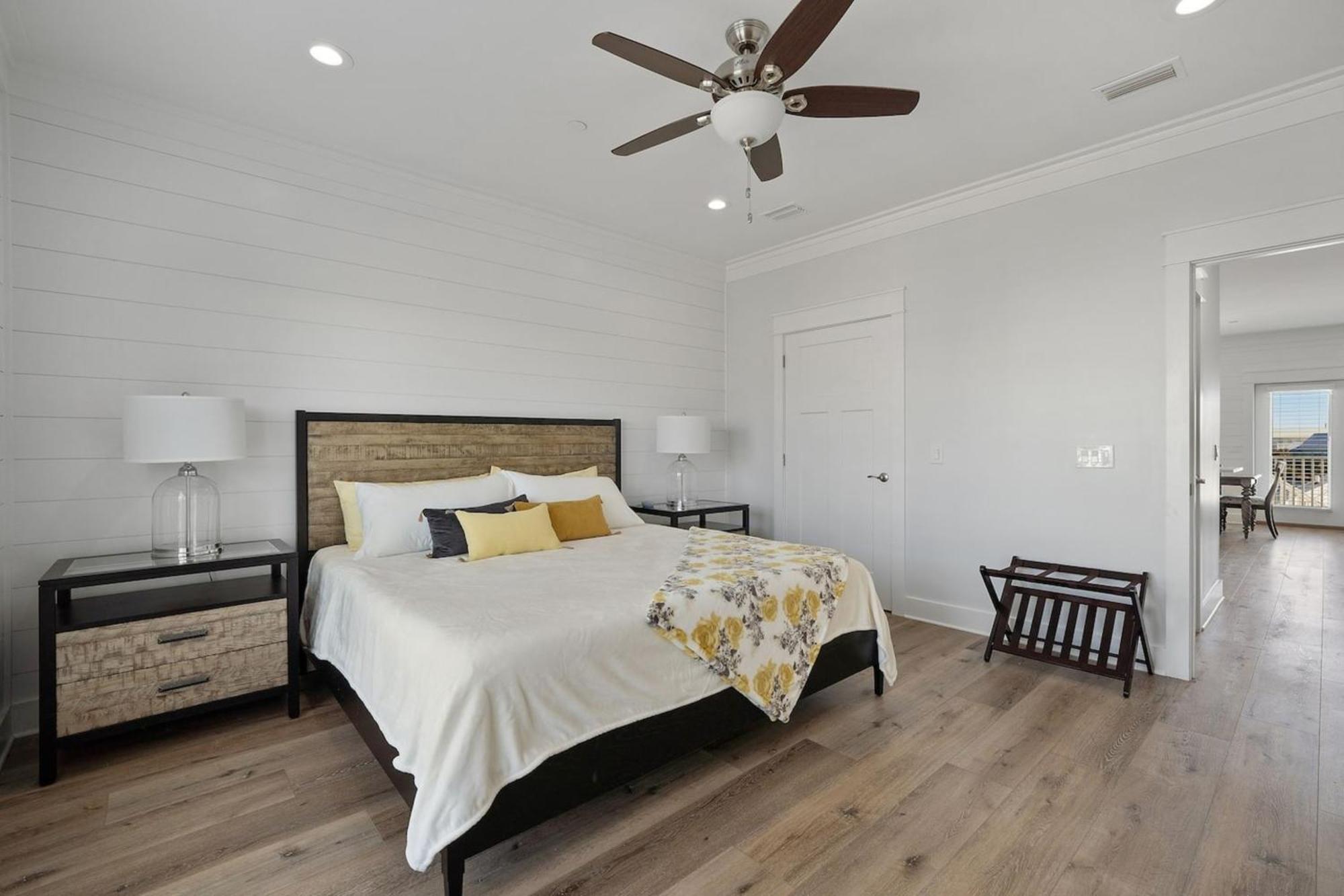 Modern House With Pool Access Near The Beach! Panama City Beach